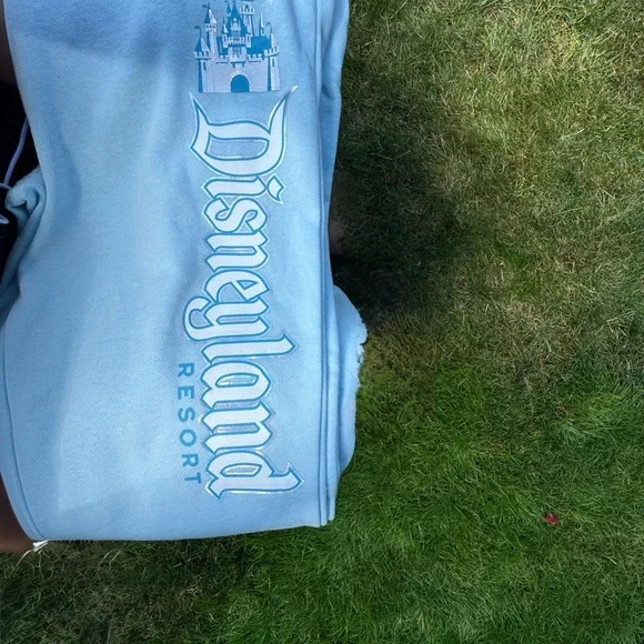Walt Disney World Resort Castle Light Baby Blue Jogger Pant Sweatpants Pant - Picture 10 of 10